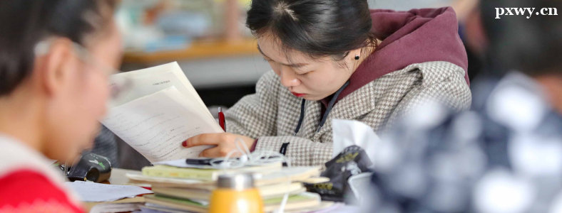 ����������ѵ����ô�Ŷ���