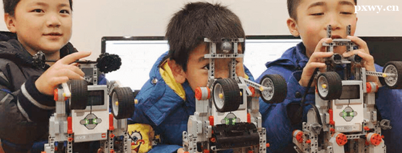 �μ��ٶ���������ѵ������