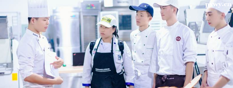 ��ɭ�������ͺ決��ѵѧԺ��ô��