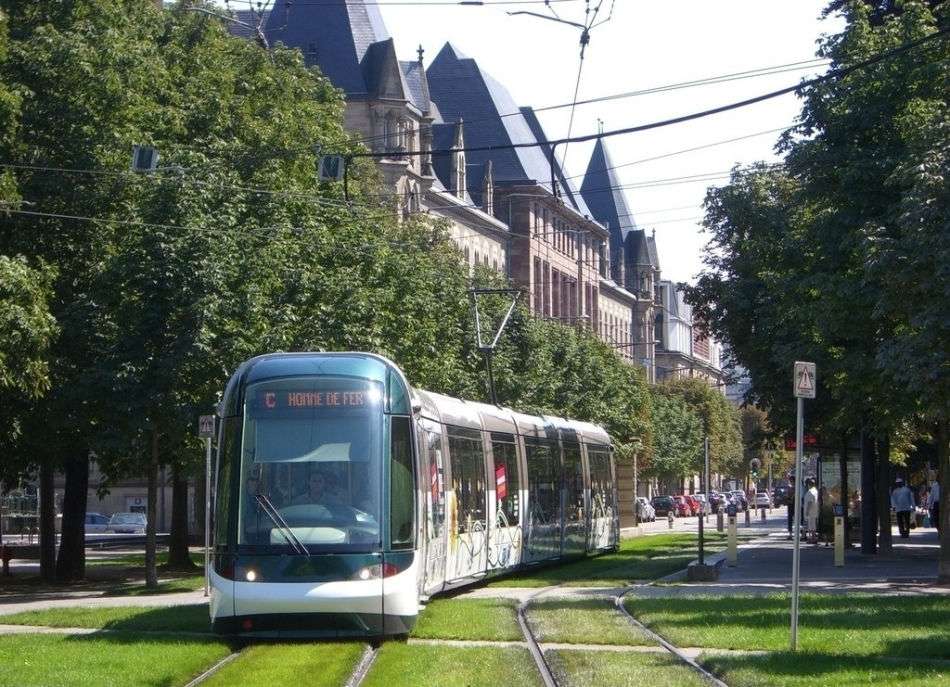 ȥ������ѧ�������ͨ������ô�����