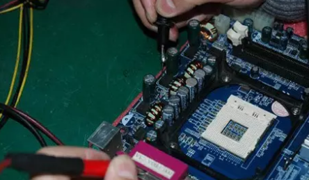 ����ά��֮���Թ��ϵ��ų�����