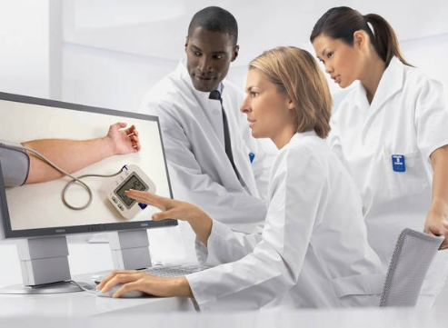 ִҵҽʦע��ĳ����������