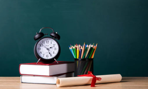 �м�����ʦ�ı����������������޼���