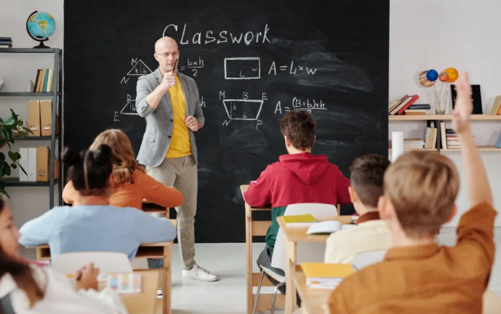 ���ô���ѧ����֮�����Ŀ�רҵ�Ƽ�