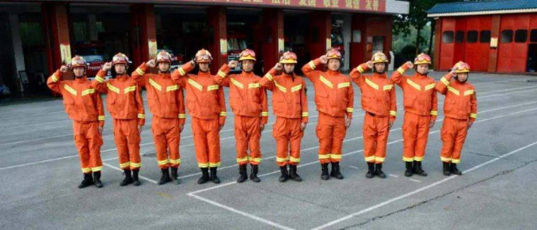 ����֤��Ҫʲô�������Կ� ��ô����