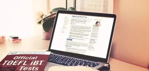 �и����������еĴʻ���۷�������