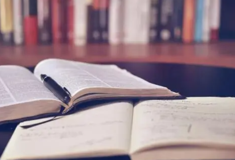 ���˸߿���ν���ԺУѡ���־Ը���