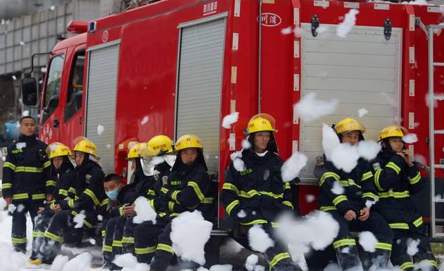 һ����������ʦ����֤��������Щӡ��