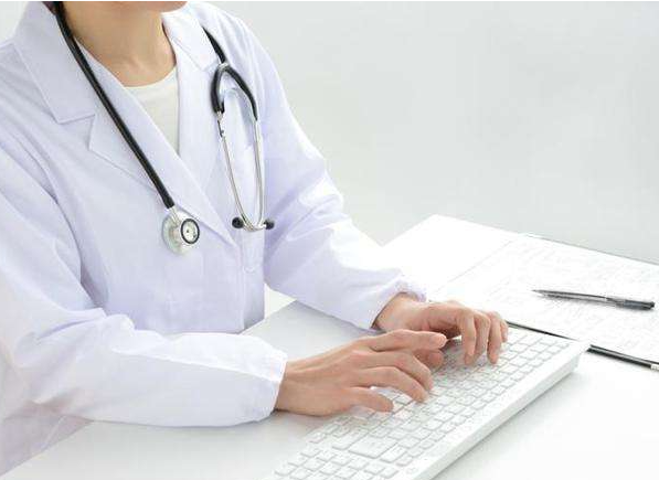 ҽʦ�ʸ�֤ע����Ҫʲô����