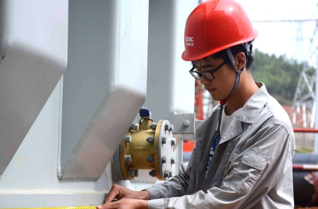 考二级建造师需要考哪几门课程
