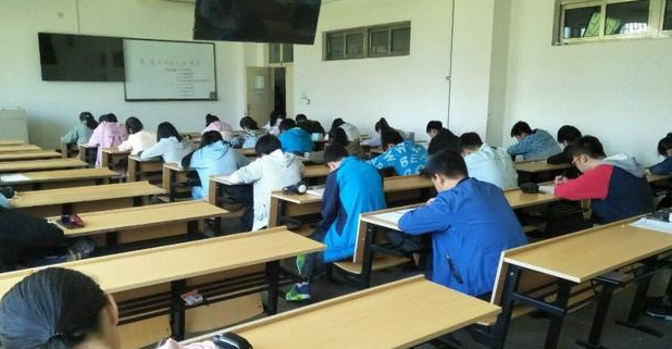 中级经济师考试2022年报名时间是什么时候