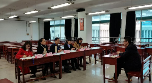 �о������Կ��Ե����ݼ��Ѷȷ���