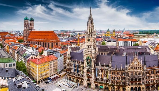 �¹���ѧ�ɱ����İ������綥������ѧԺ