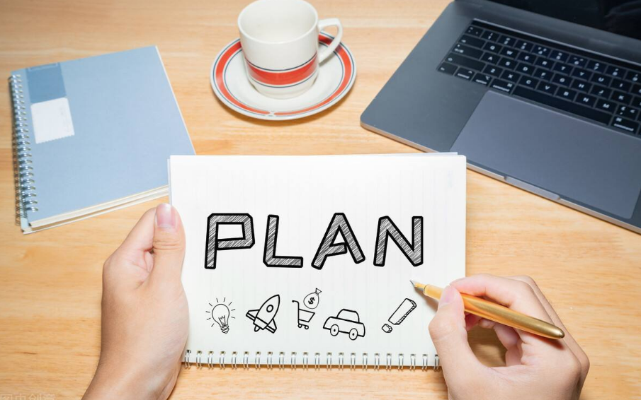 ���е���