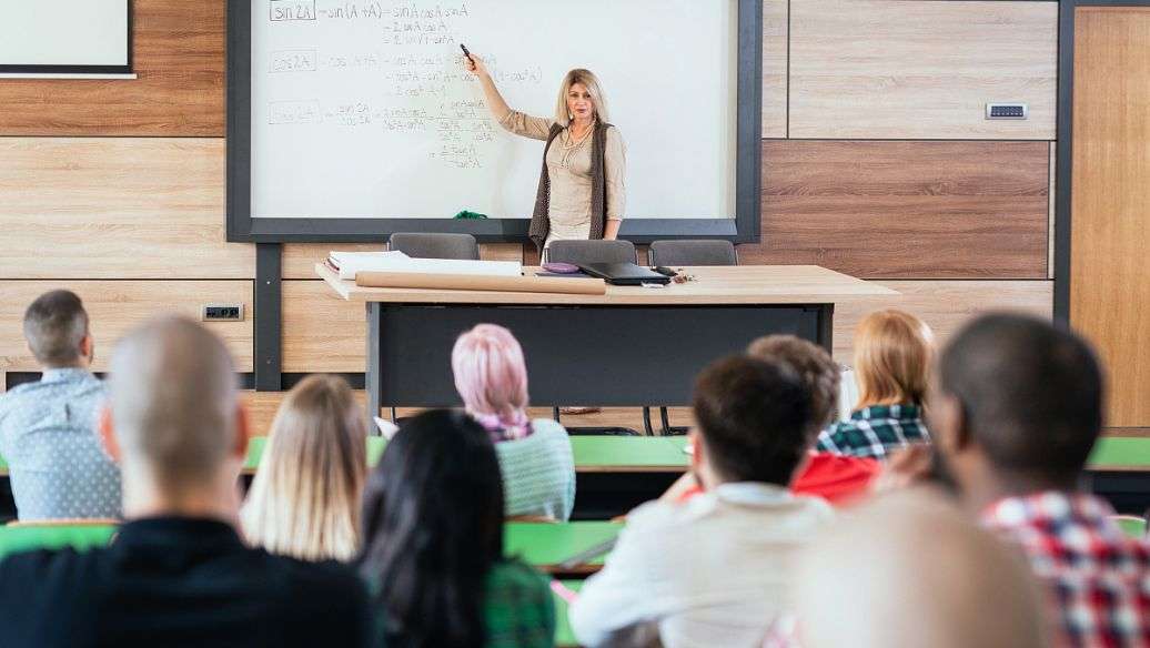 ������ʦ�ʸ����Կ�������ô˵