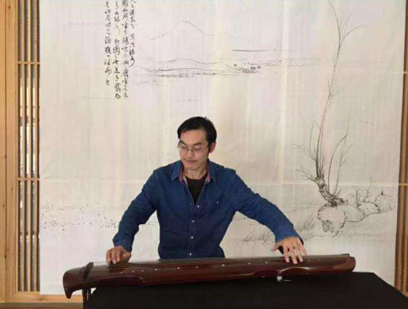 ������ˮ������һ������¼ʦ