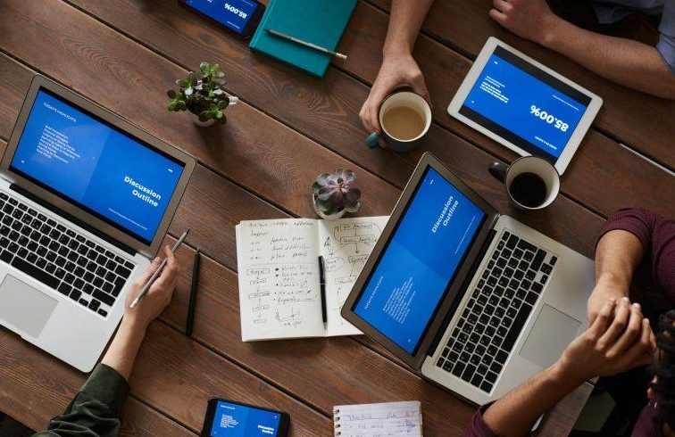 �м�����ʦ������רҵ������