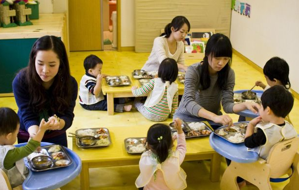 �׶���ʦ�ʸ�֤������