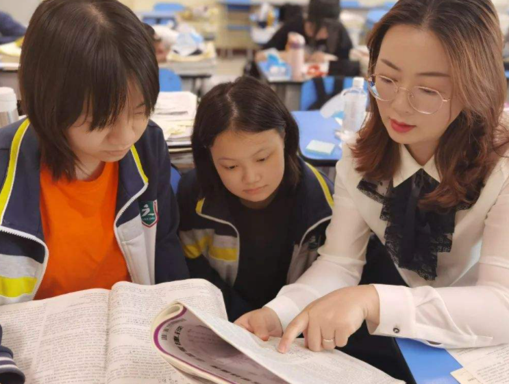 ��ͥ����ָ��ʦ�ǹ�����֤�� ��ְҵ�ʸ�֤����