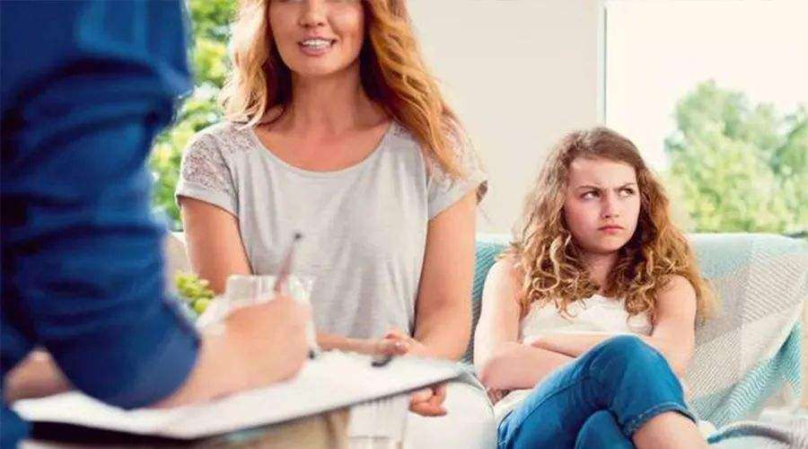 �ഺ������ѵ��Ӫ