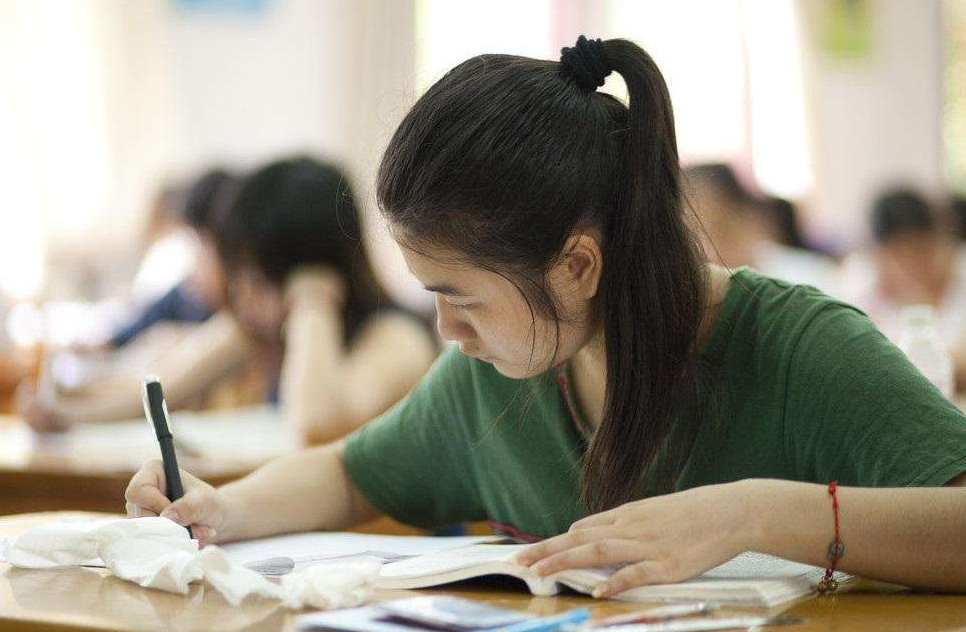 2022�ϰ����ʦ�ʸ�֤����ʱ�䰲�� ���ſ���