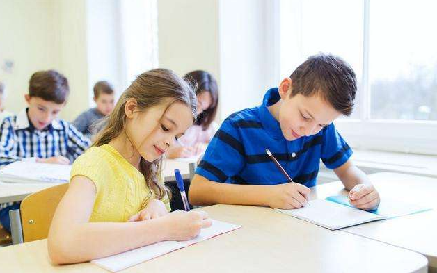 �и����Բμӽ�ʦ�ʸ�����