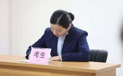 �����ṹ�����Թ۵�����Ŀ�Ĵ��⼼��