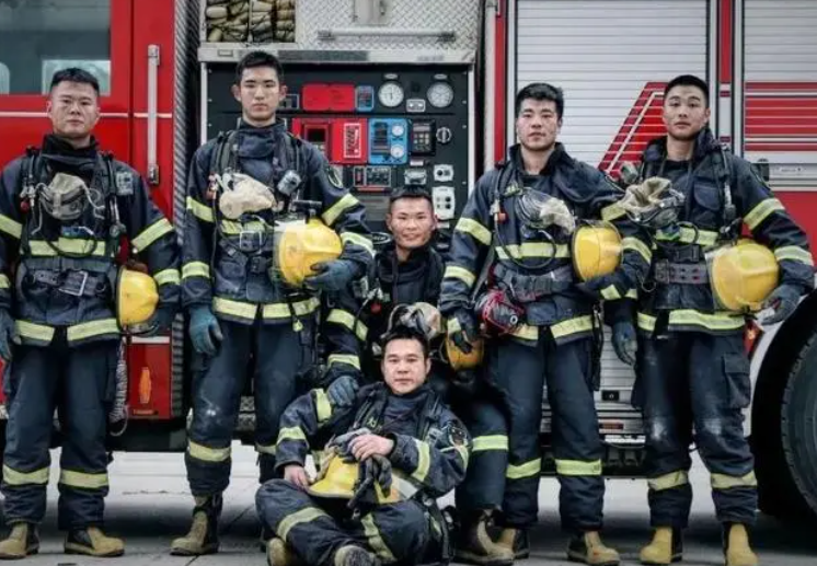 ������������ʦ������������ ����ܿ�