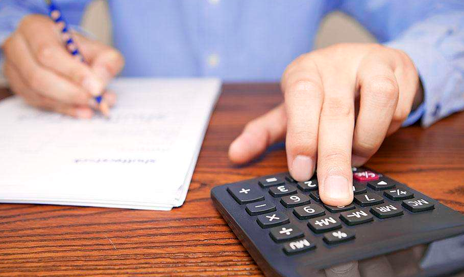 �����������ְҵ�ʸ�֤����