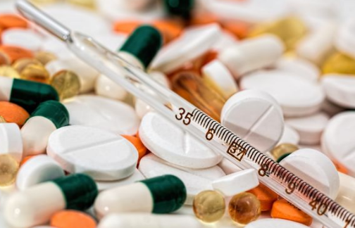 ִҵҩʦ�ʸ����Ѷȼ���ϰ��������