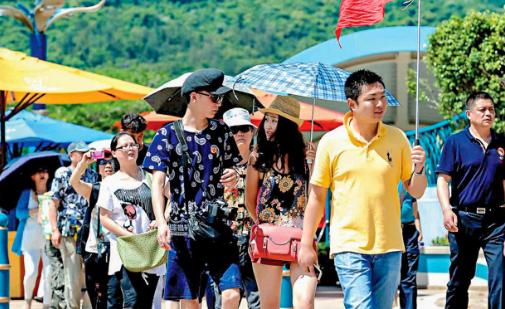 �����ʸ����з��ݵĲ��غ���ɫ����