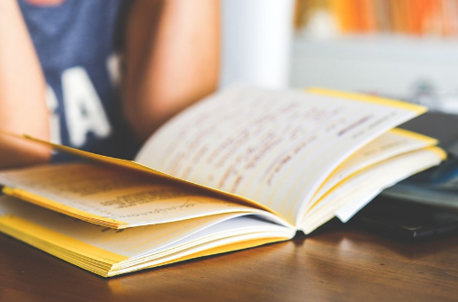 ר��������������Ϣ����רҵ����