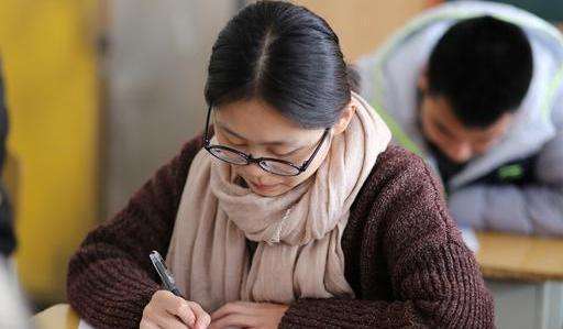 ���б�����УҪ������Щ���أ�