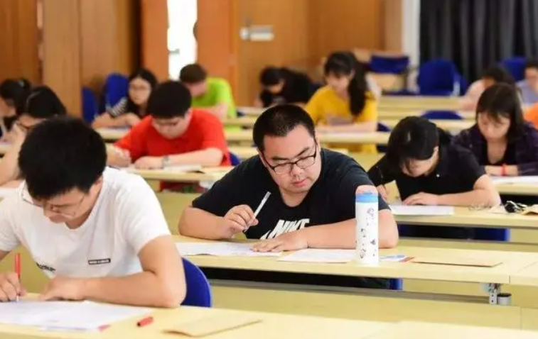 ע��˰��ʦ��������