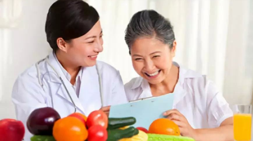 �м�Ӫ��ʦ��ô����Ҫʲô����