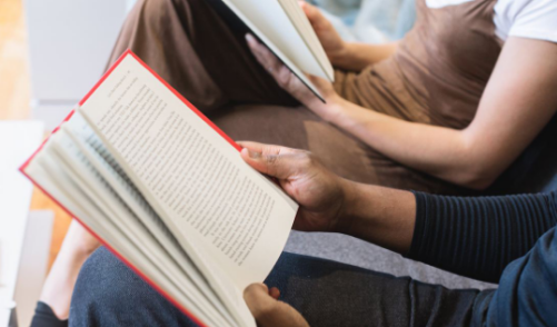 Ӣ���ļ����������ݴʼ����÷�����