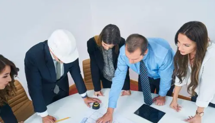 水文与水资源工程能考二建吗