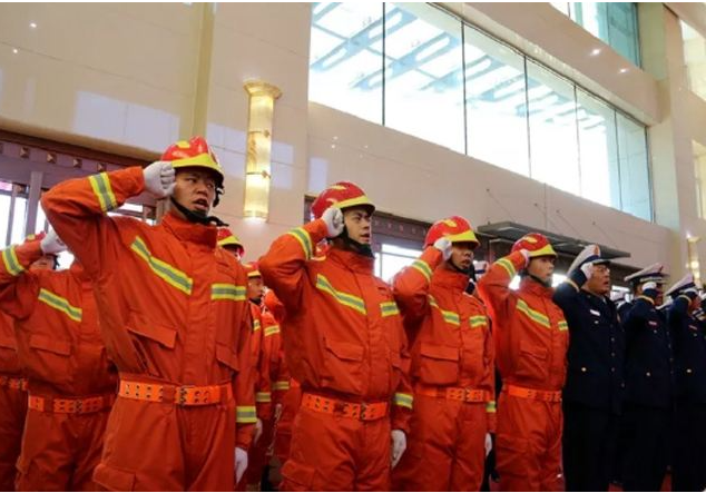 ������������֤��Ҫʲô����