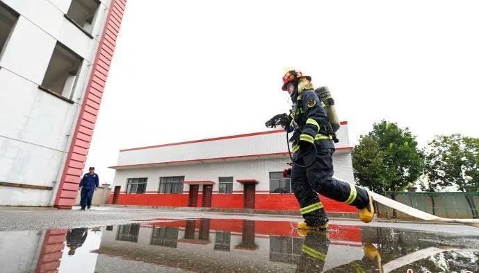 ������������ʦ֤��Ҫʲô����