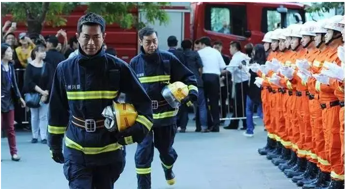 ������ʩ����Ա����������ʲô רҵҪ������Щ