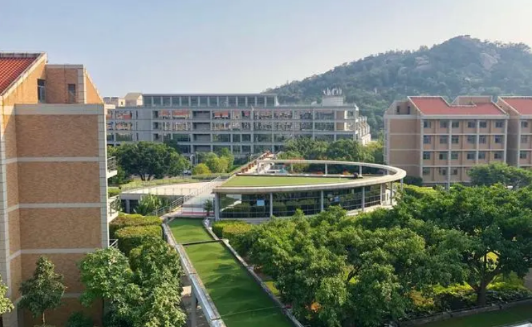 ���Ź��һ��ѧԺ���и���