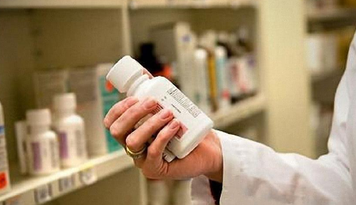 ִҵҩʦ�������ڿƳ����г�ҩ��֪