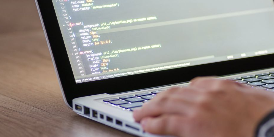 Python���湤��ʦ��ѵ