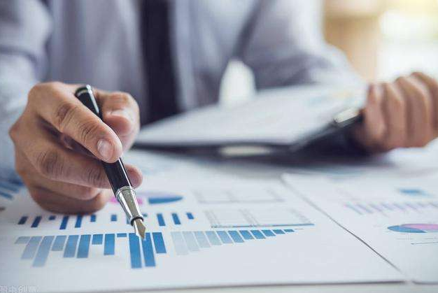 �м���ƺ�ע����ʦ��ʲô���� �ĸ���������