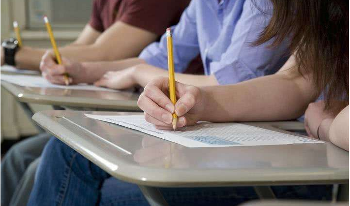 �ӱ����˸߿�