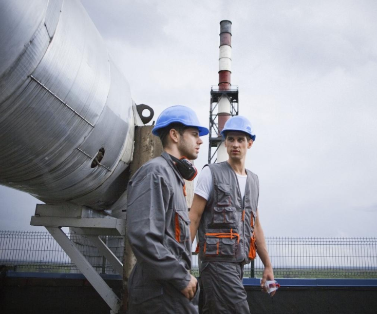 �μӶ�������ʦ���Եķ�չǰ������