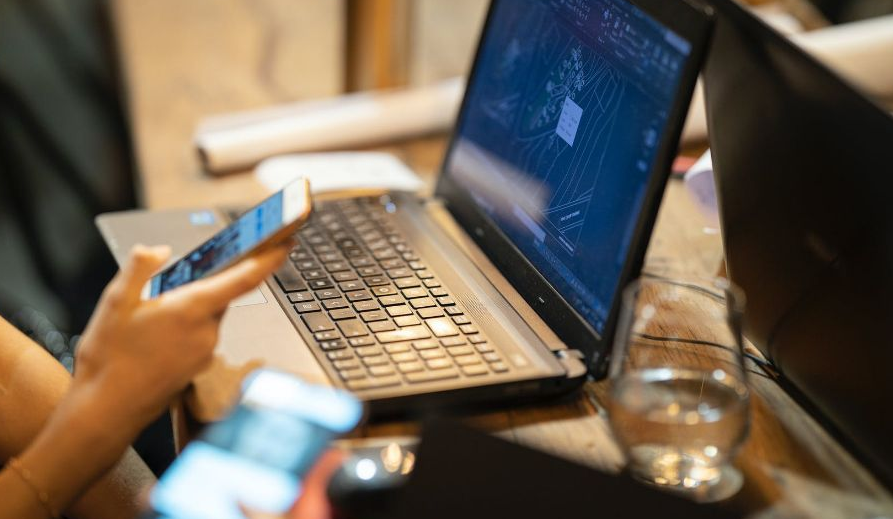 Python��ѵ��ѧ�Ѷ���