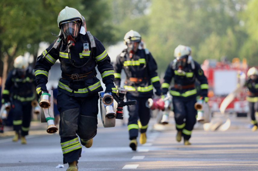 ��ô������Ա֤