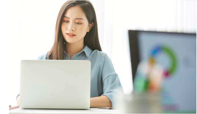 ������ѯʦ��ҵǰ��