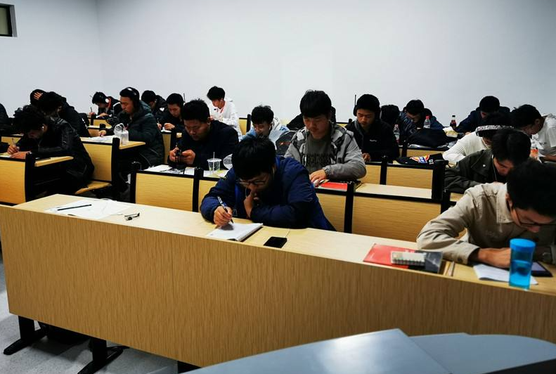 2022��12��Ӣ���ļ����Կ���ʱ�估�����Ѷ�